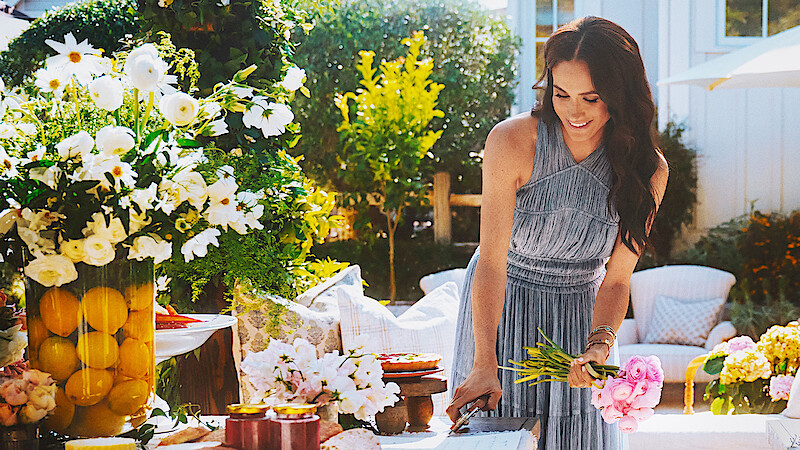 with love meghan trailer netflix